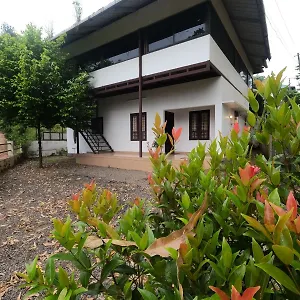 Holiday home 3 Bedroom Eucalyptus, Munnar